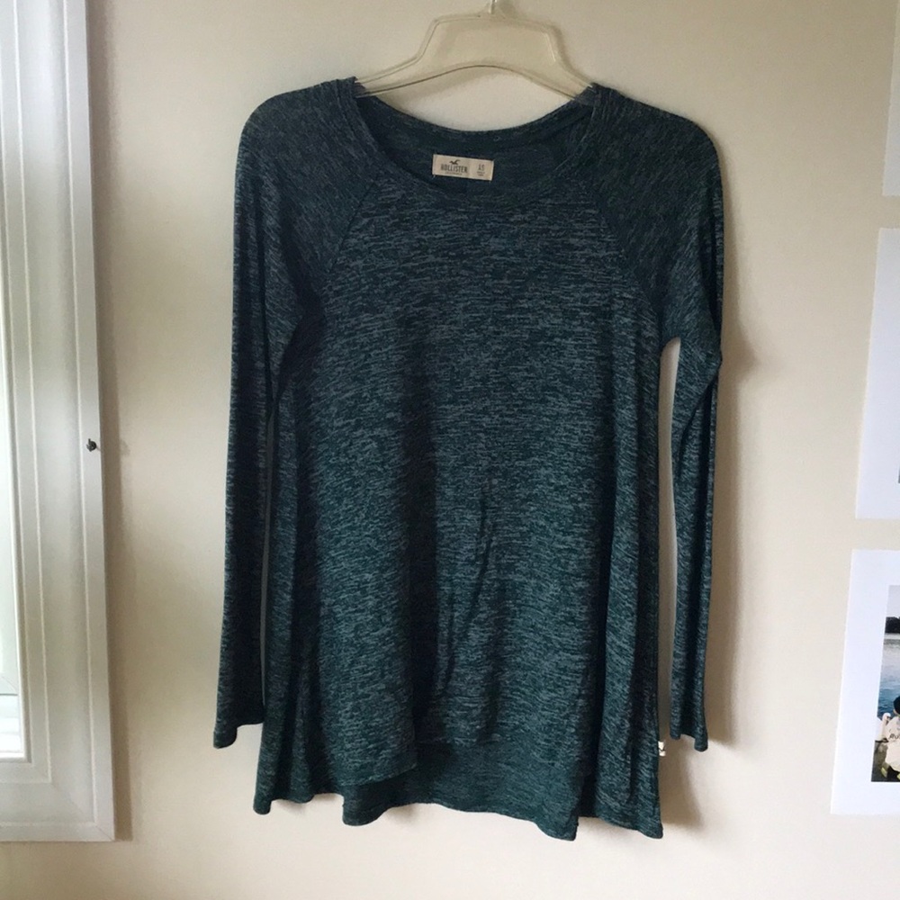 Hollister Heathered Green long sleeve flowy top